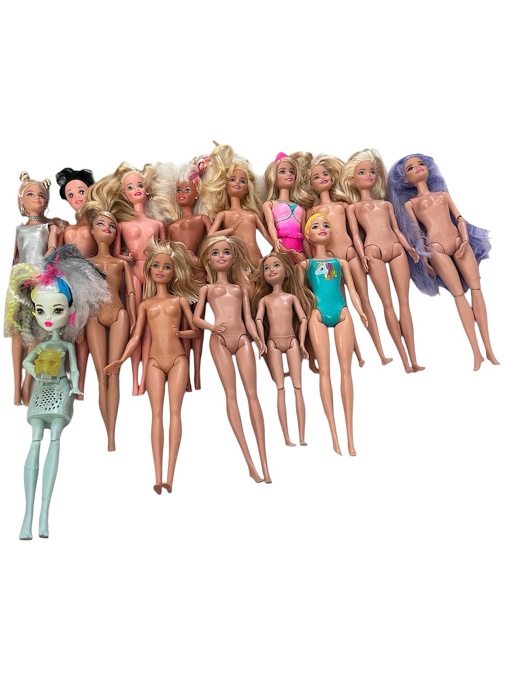 Lot of 15 Mattel Barbies